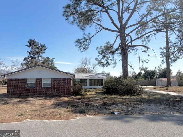 45 Kersey Street, Hazlehurst, GA 31539