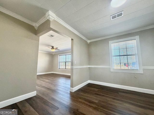 45 Kersey Street, Hazlehurst, GA 31539