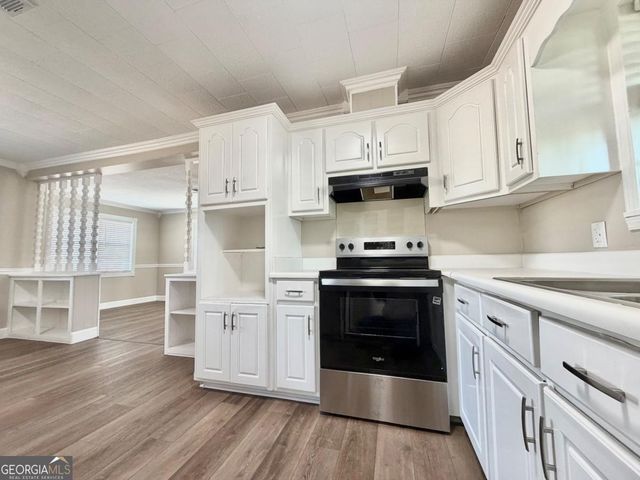 45 Kersey Street, Hazlehurst, GA 31539