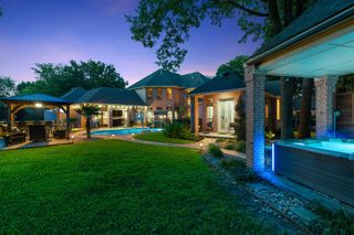 7208 Riverbrook Court, Arlington, TX 76001