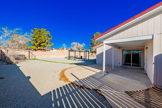 849 Nicklaus Drive SE, Rio Rancho, NM 87124