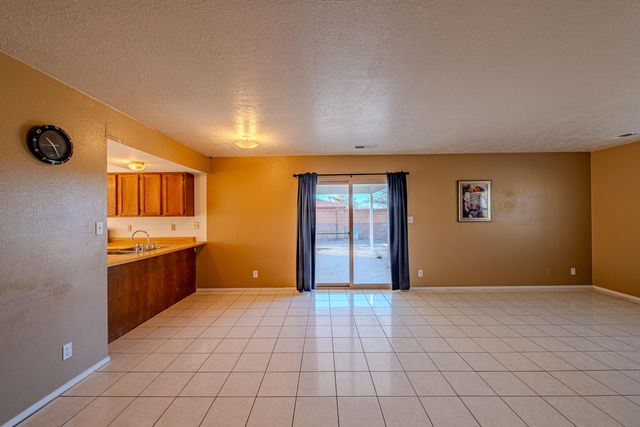 849 Nicklaus Drive SE, Rio Rancho, NM 87124