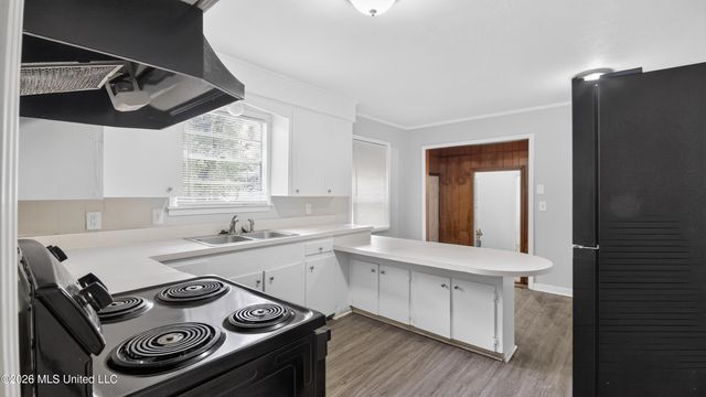 1348 Marydale Drive, Jackson, MS 39212
