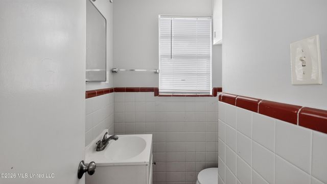 1348 Marydale Drive, Jackson, MS 39212