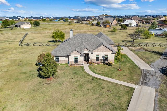10832 Ridge Country Road, Haslet, TX 76052