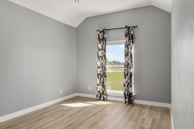 10832 Ridge Country Road, Haslet, TX 76052