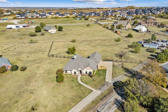 10832 Ridge Country Road, Haslet, TX 76052