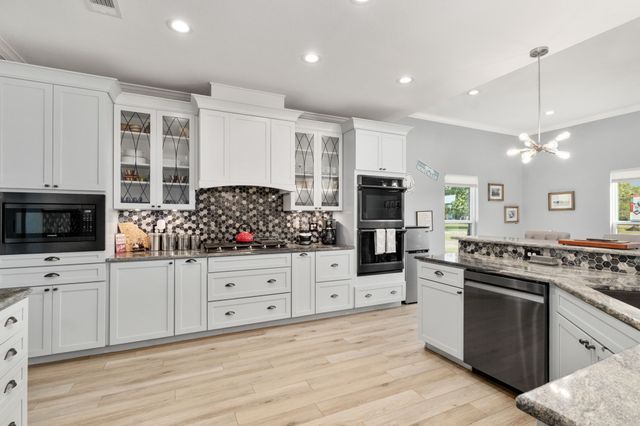 10832 Ridge Country Road, Haslet, TX 76052