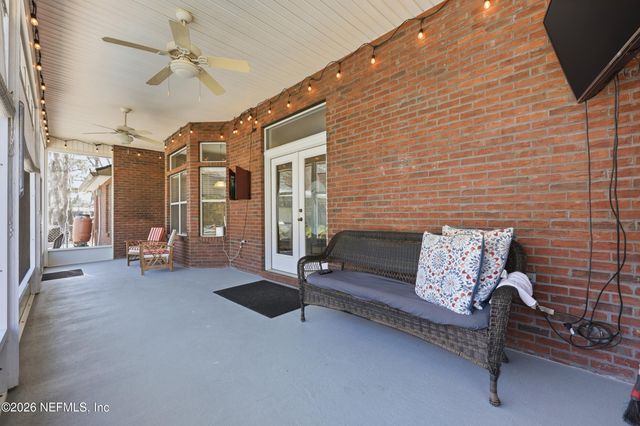 44808 GREEN MEADOWS Lane, Callahan, FL 32011