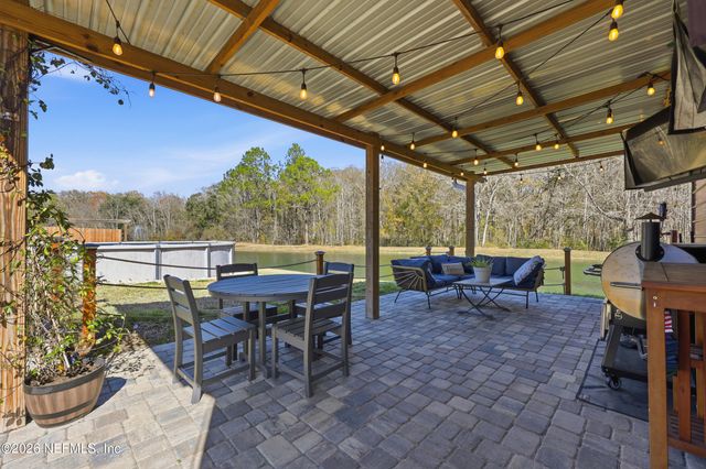 44808 GREEN MEADOWS Lane, Callahan, FL 32011