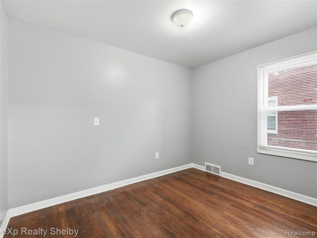 16476 Rossini Drive, Detroit, MI 48205