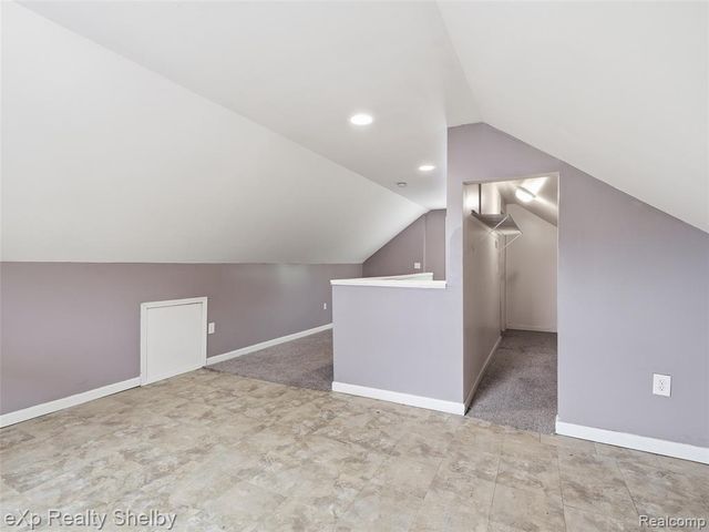 16476 Rossini Drive, Detroit, MI 48205
