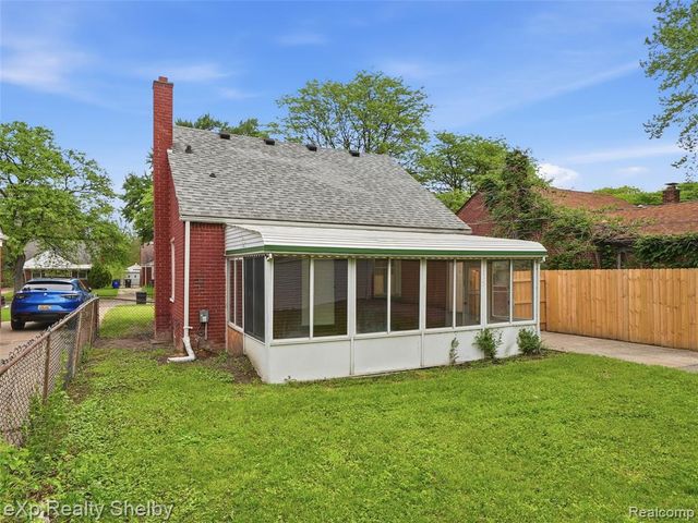 16476 Rossini Drive, Detroit, MI 48205