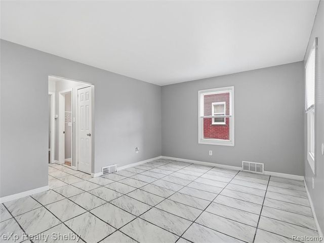 16476 Rossini Drive, Detroit, MI 48205