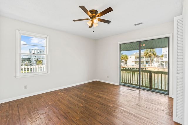 300 35th Ave. N, North Myrtle Beach, SC 29582