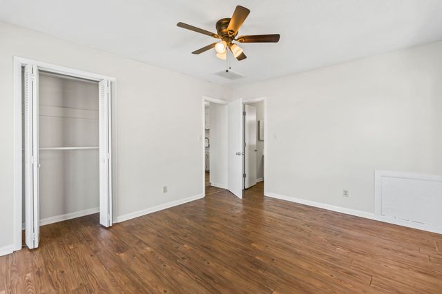 300 35th Ave. N, North Myrtle Beach, SC 29582