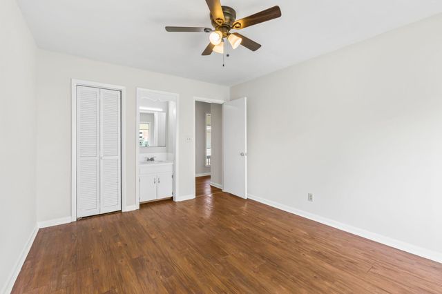 300 35th Ave. N, North Myrtle Beach, SC 29582