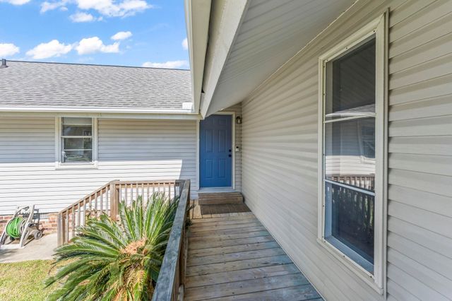 300 35th Ave. N, North Myrtle Beach, SC 29582