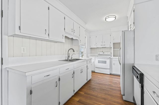 300 35th Ave. N, North Myrtle Beach, SC 29582