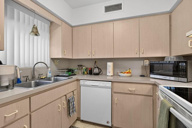 2607 NE 30TH Street, Fort Lauderdale, FL 33306