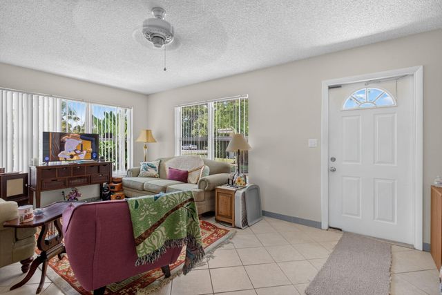 2607 NE 30TH Street, Fort Lauderdale, FL 33306