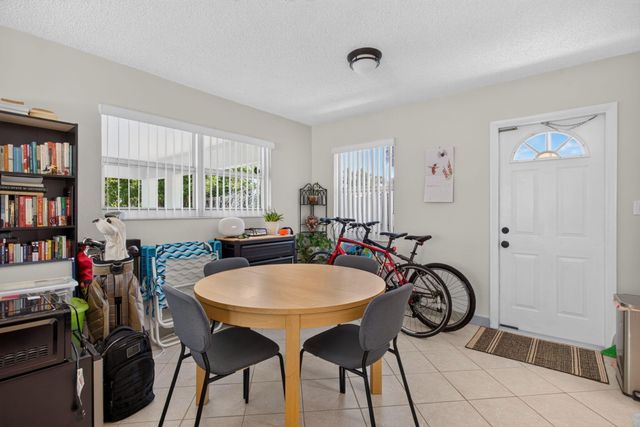 2607 NE 30TH Street, Fort Lauderdale, FL 33306
