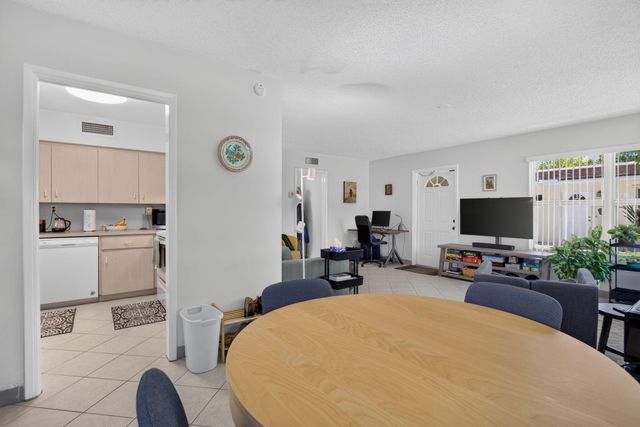 2607 NE 30TH Street, Fort Lauderdale, FL 33306
