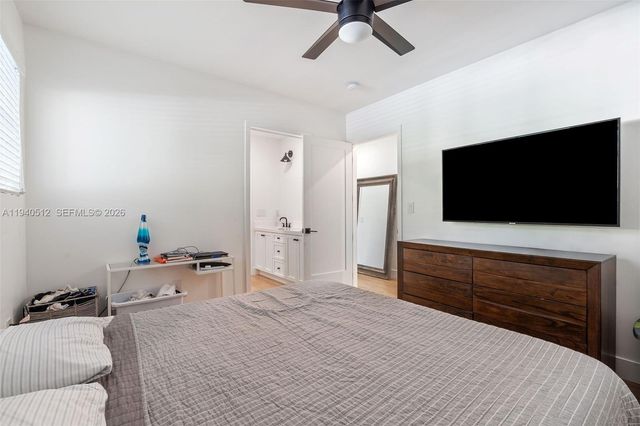 8121 SW 97th Ter, Miami, FL 33156