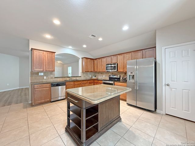 4096 Cherry Tree, Schertz, TX 78108