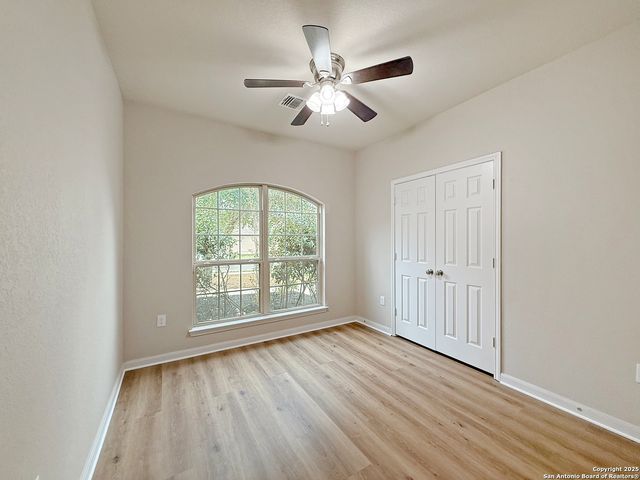 4096 Cherry Tree, Schertz, TX 78108