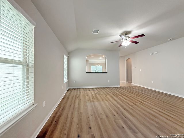 4096 Cherry Tree, Schertz, TX 78108