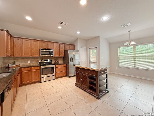 4096 Cherry Tree, Schertz, TX 78108