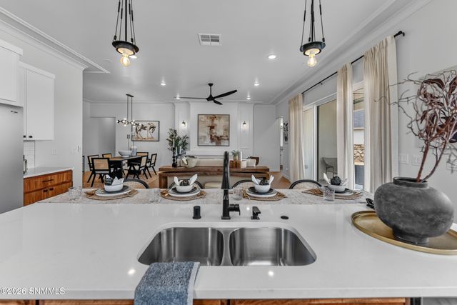 4684 Snowgoose Road, Las Cruces, NM 88011