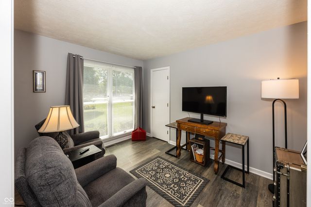 1244 Apple Street, Greenfield, IN 46140