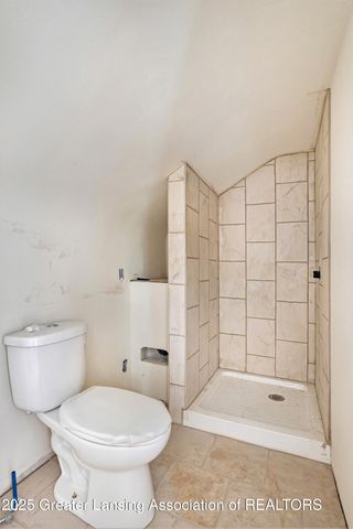 1017 Whyte Street, Lansing, MI 48906