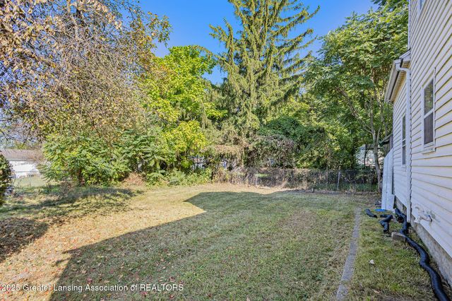 1017 Whyte Street, Lansing, MI 48906