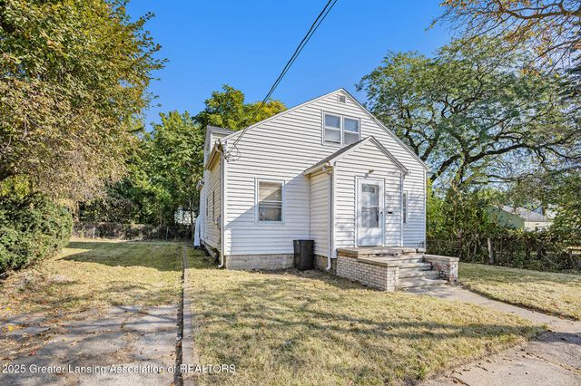 1017 Whyte Street, Lansing, MI 48906