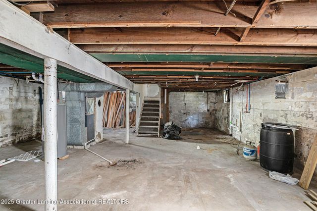 1017 Whyte Street, Lansing, MI 48906