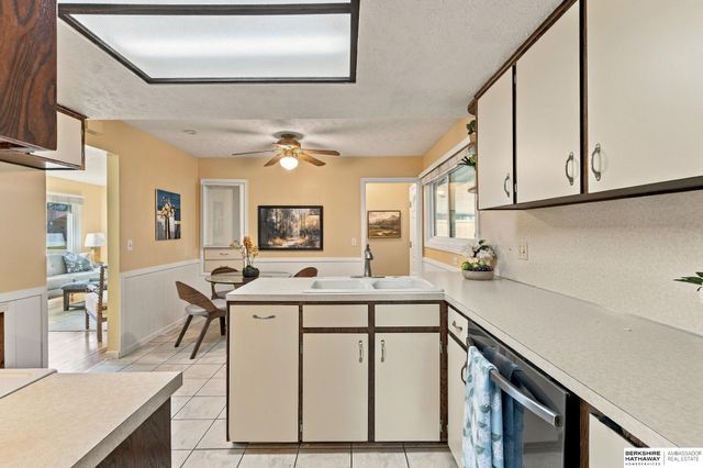 3329 S 78th Street, Omaha, NE 68124