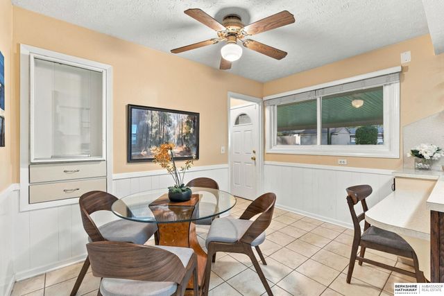 3329 S 78th Street, Omaha, NE 68124