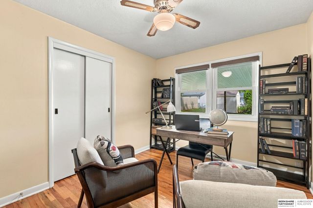 3329 S 78th Street, Omaha, NE 68124