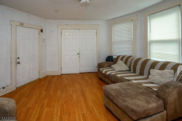 117 Central Ave, West Caldwell Twp., NJ 07006
