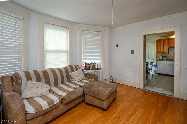 117 Central Ave, West Caldwell Twp., NJ 07006
