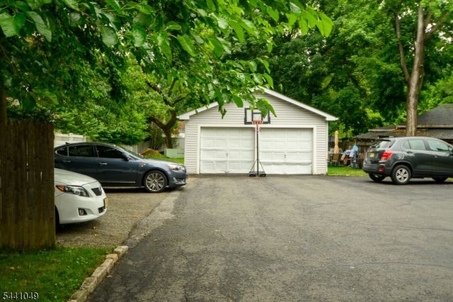 117 Central Ave, West Caldwell Twp., NJ 07006