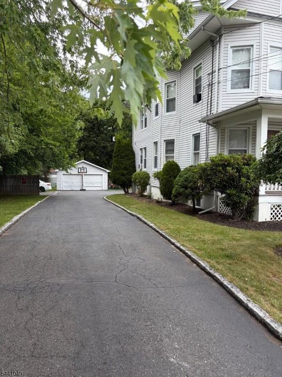 117 Central Ave, West Caldwell Twp., NJ 07006 — photo 2