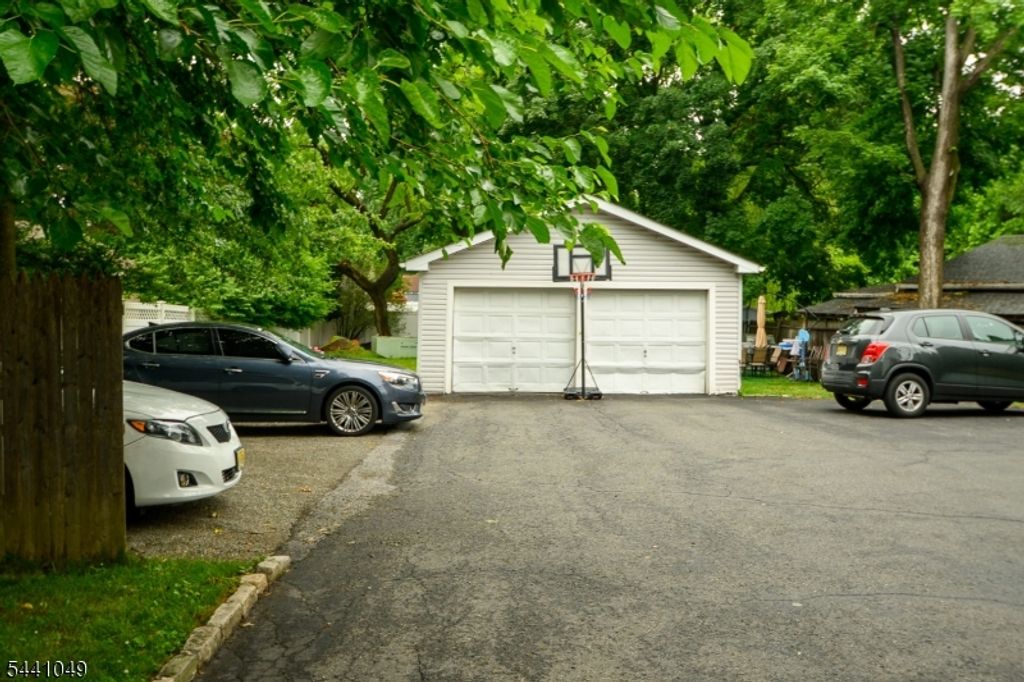 117 Central Ave, West Caldwell Twp., NJ 07006 — photo 5