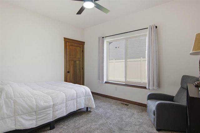 6401 Aspen Ridge Drive, Eau Claire, WI 54703
