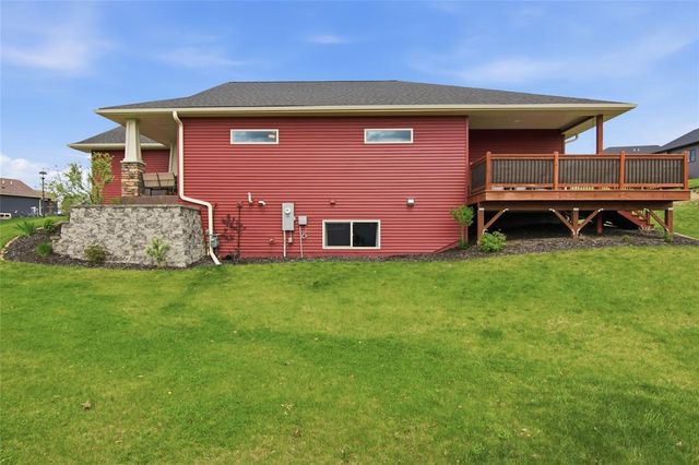 6401 Aspen Ridge Drive, Eau Claire, WI 54703