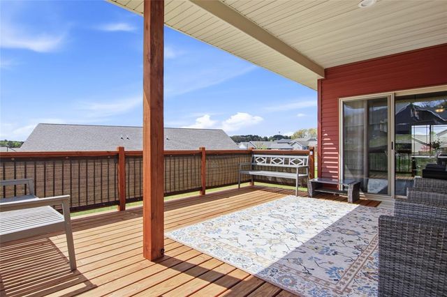 6401 Aspen Ridge Drive, Eau Claire, WI 54703