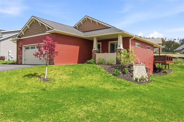 6401 Aspen Ridge Drive, Eau Claire, WI 54703